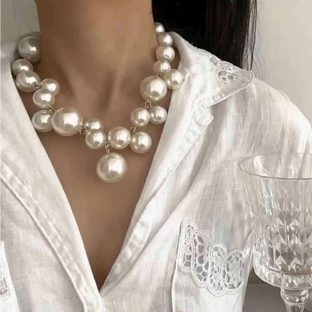 🌺 NEW & beautiful shining faux pearl necklace 🌺
